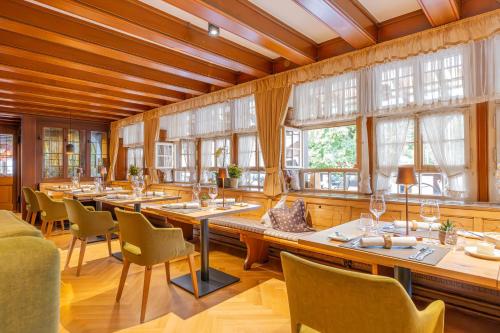 Hotel-Gasthaus Goldener Engel in Glottertal, Deutschland