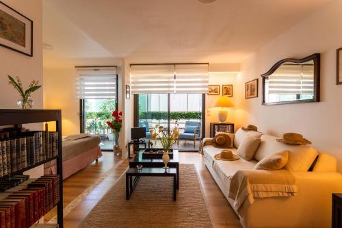 NICE CARRE D'OR AP4403 By Riviera Holiday Homes