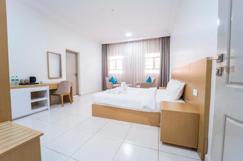 Riviera Suites , Hotel Apartments in Sur