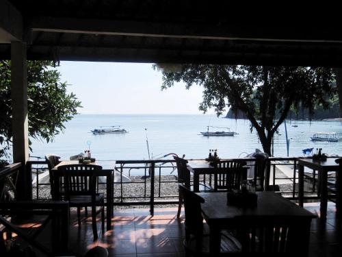 Galang Kangin Bungalows 2 - Amed Beach