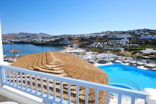 Grand Beach Hotel in 미코노스