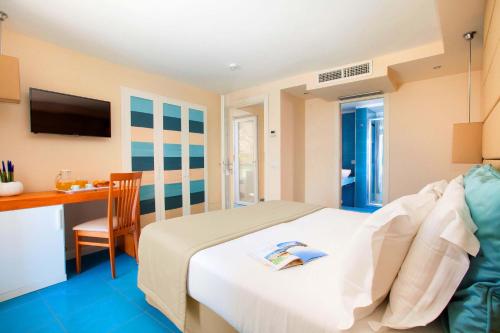 2 twin beds