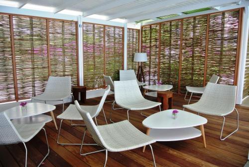 المرافق, دايامانت بيتش (Diamant Beach) in Le Diamant