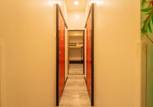 Shared room, mixed dormitory, 10 guests