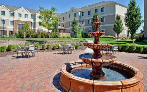 المرافق, Staybridge Suites O'Fallon Chesterfield By IHG in O'Fallon