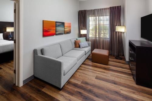 Staybridge Suites O'Fallon Chesterfield By IHG in O'Fallon