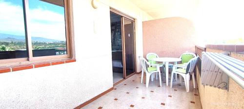 Los Cristianos 2Bdr Near the beach - image 4