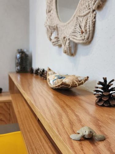 Golden Pine Retreat - Beachfront Apartment - image 5
