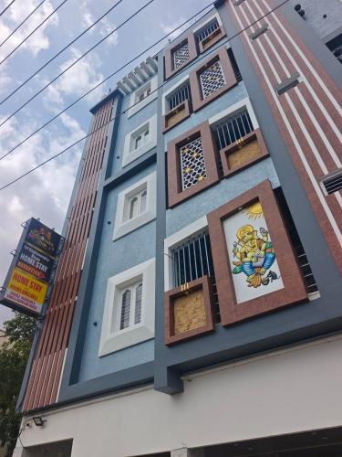 Sri Raghavendra Nivas Homestay-Tirupati - image 4