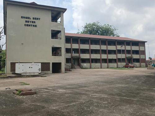 Engelbert Beyer Centre in อีบาดัน