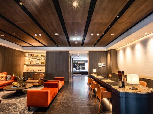 Empfangshalle, CHECK inn SELECT Chiayi RenAi  in Chiayi