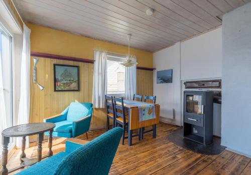 Charming Apartment in The Old Bakery in Nyksund in Nyksund