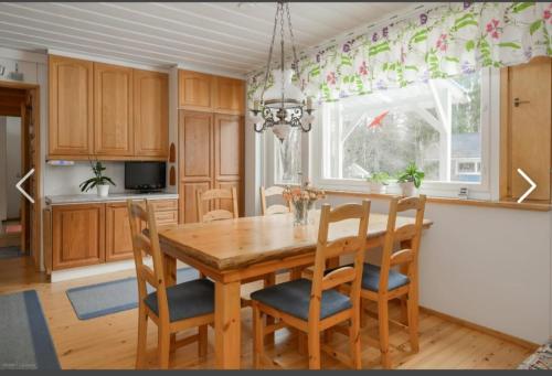 Kitchen, Revontulet ZH River & Lake Retreat, Toivakka in Oravasaari
