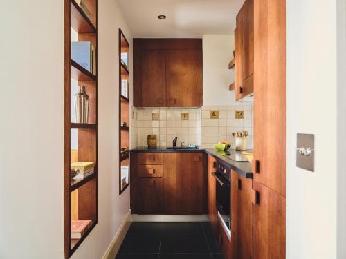2 bedrooms, 4 beds