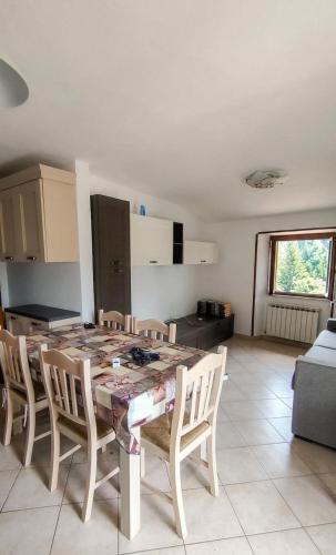 10 Min from the Sea Base for 5 Terre e Portofino in Castiglione Chiavarese