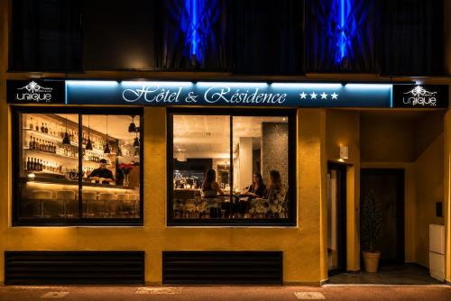 Unique Hôtel & Résidence in Saint-Raphael
