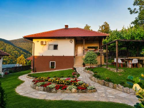 . Apartmani Ružina staza