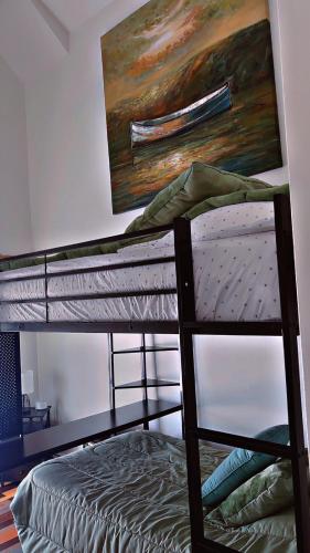 1 twin bed, 1 bunk bed