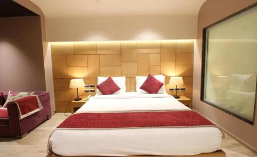 Royal with - Group Name Hotel Double R- comfort stay in Main Bazar New Delhi photo 5