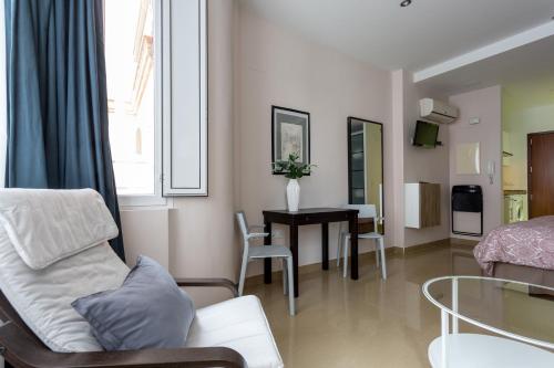 Apartamentos Edificio Constitución - image 5
