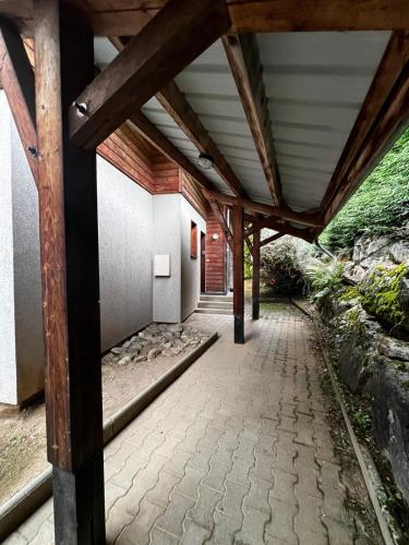 Le Darbon - Sleeps 9 - Central Location