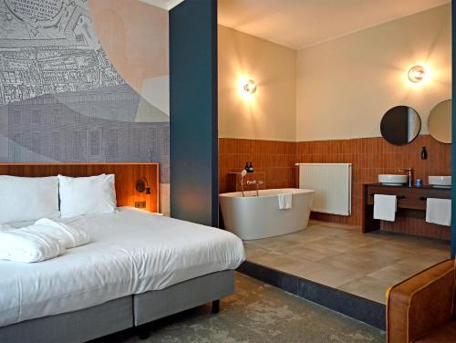 Bilik Mandi, Fletcher Hotel Paleis Stadhouderlijk Hof in Leeuwarden