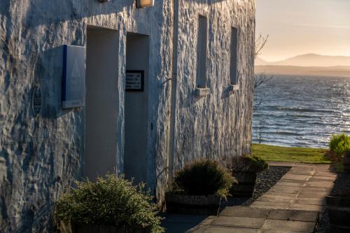Port Charlotte Youth Hostel - Belfast
