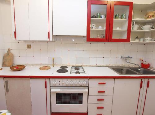 Apartment Damir 864 - image 3