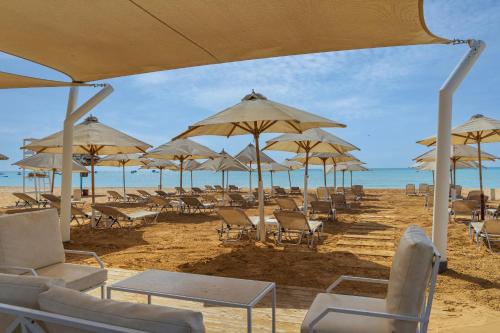 ชายหาด, JAZ Little Venice Golf Resort in อตากาห์