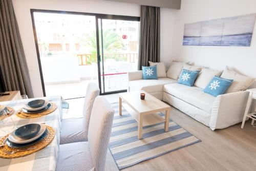 Cristian Sur Beach Home