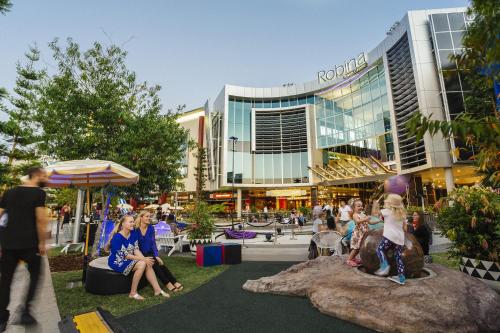 Lumi Residence Robina in Robina