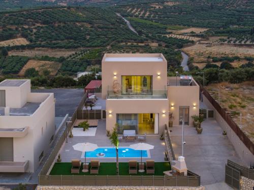 Diamonds Luxury Villas in Episkopi
