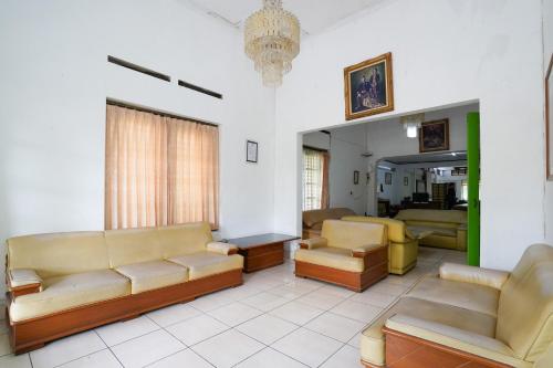 Facilities, RedDoorz Syariah @ Wisma Madukismo UMY in Kasihan