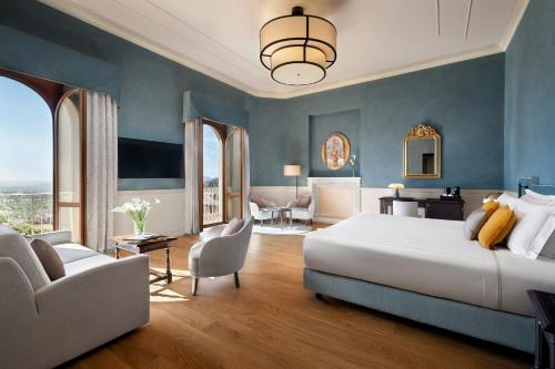 1 queen bed