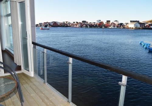 Sula Rorbuer og Havhotell - image 9