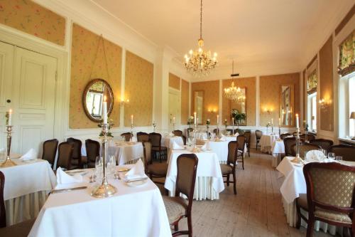 Sophiendal Manor - image 3