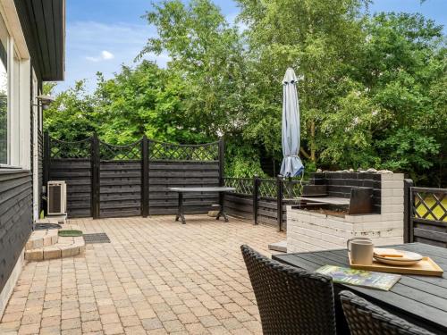 Balcony/terrace, Holiday Home Raya - 250m from the sea by Interhome in Hals