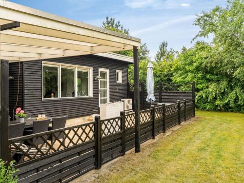 Exterior view, Holiday Home Raya - 250m from the sea by Interhome in Hals
