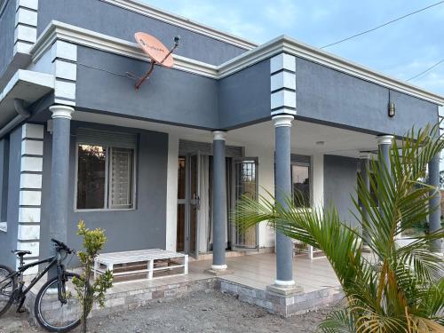 Peryn Suites Family and Group Stay, Mparo - Hoima City, Uganda in Hoima