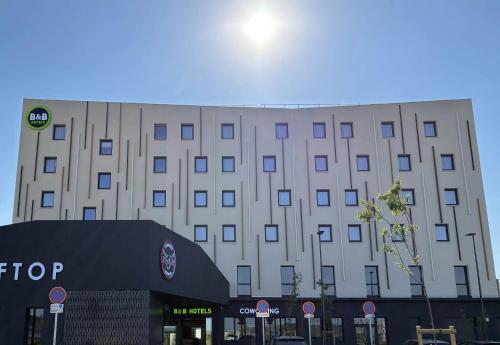 Unterkunft von außen, B&B HOTEL Cap d'Agde Bessan in Agde