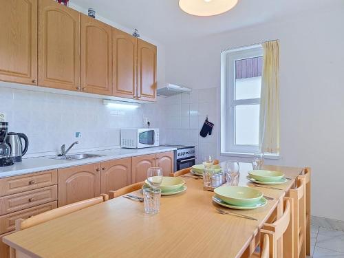 Holiday Home Green Valley Park Stárkov 15 by Interhome (Holiday Home Green Valley Park Starkov 15 by Interhome) in Stárkov