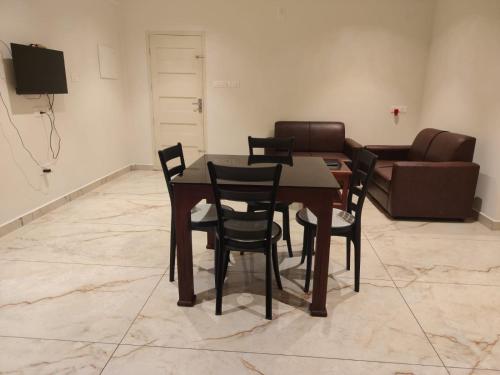 Splendro Apartments in Pukkattupady