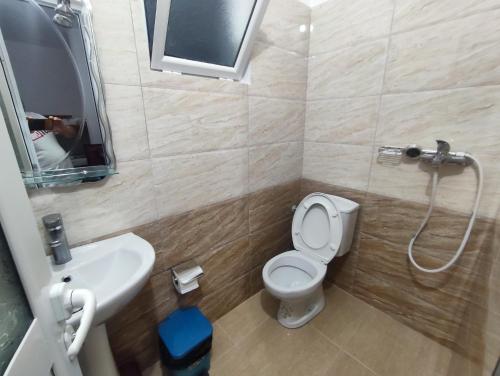 Shefki Lame Apartments - image 4