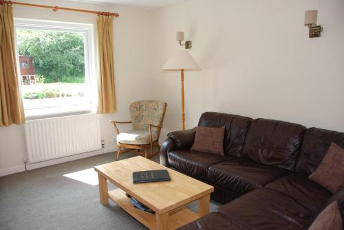 Two-Bedroom Apartment image 5