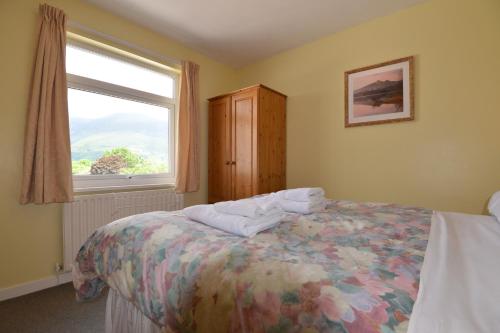 Two-Bedroom Apartment image 6