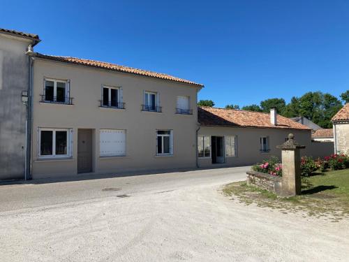 Exterior view, Le Pressoir de Marsac in Marsac (Poitou-Charentes)