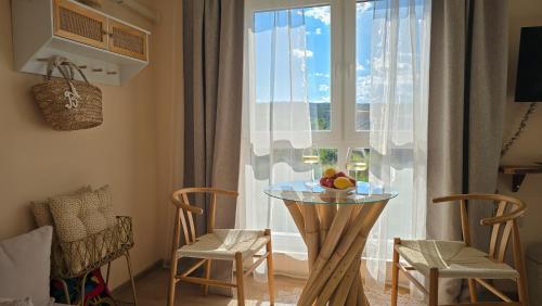2 Stylish Studios - 100m from Smokinya Kavatsi Beach by Flat Mаnager, Sozopol (foto 9)