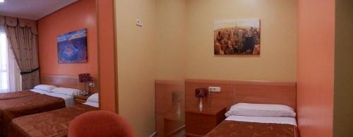 Comfort Quadruple Room image 2