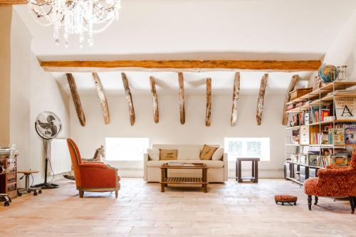 Domaine De Roucayrols in ลาโวร์