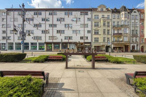 Kameralne Studio na Starym Mieście by Noclegi Renters - image 5